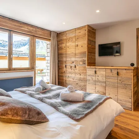 Le Canvolan-2 By Interhome
